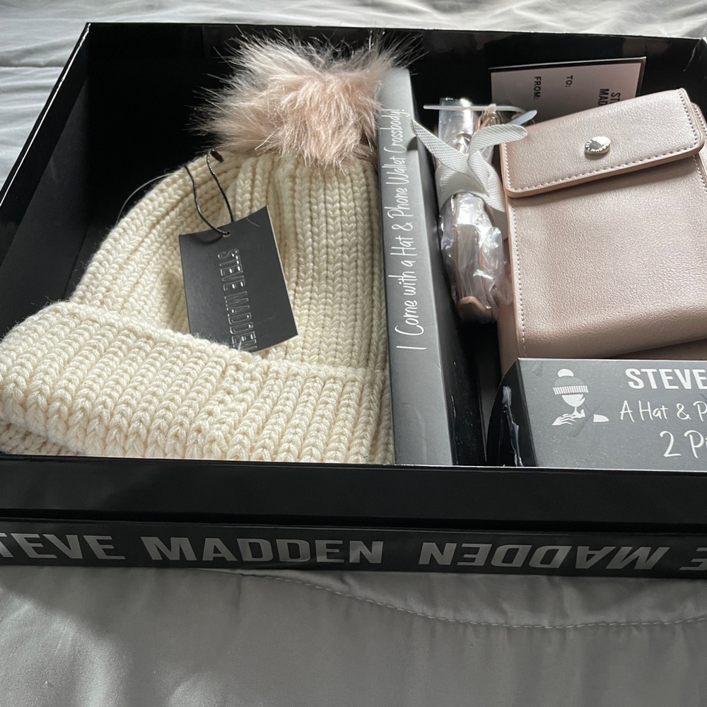 Steve Madden Gift Set